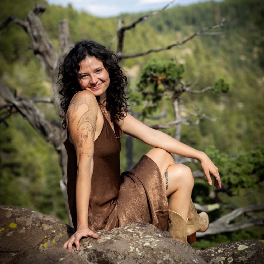 Meet your Posher, Maggi mae